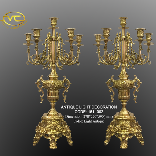 Cặp đèn trang trí bằng đồng